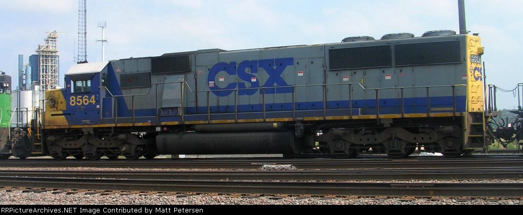 CSX 8564
